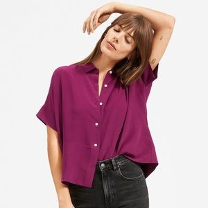 Everlane The Clean Silk Short-Sleeve Square Shirt in Berry